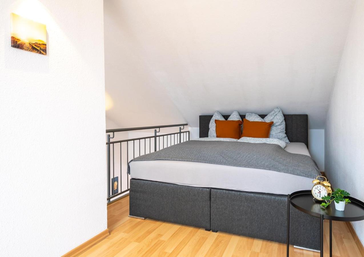 Ferienwohnung Loft 65 qm Netflix WLAN Boxspringbett bis 4 Pers Leipzig Exterior foto